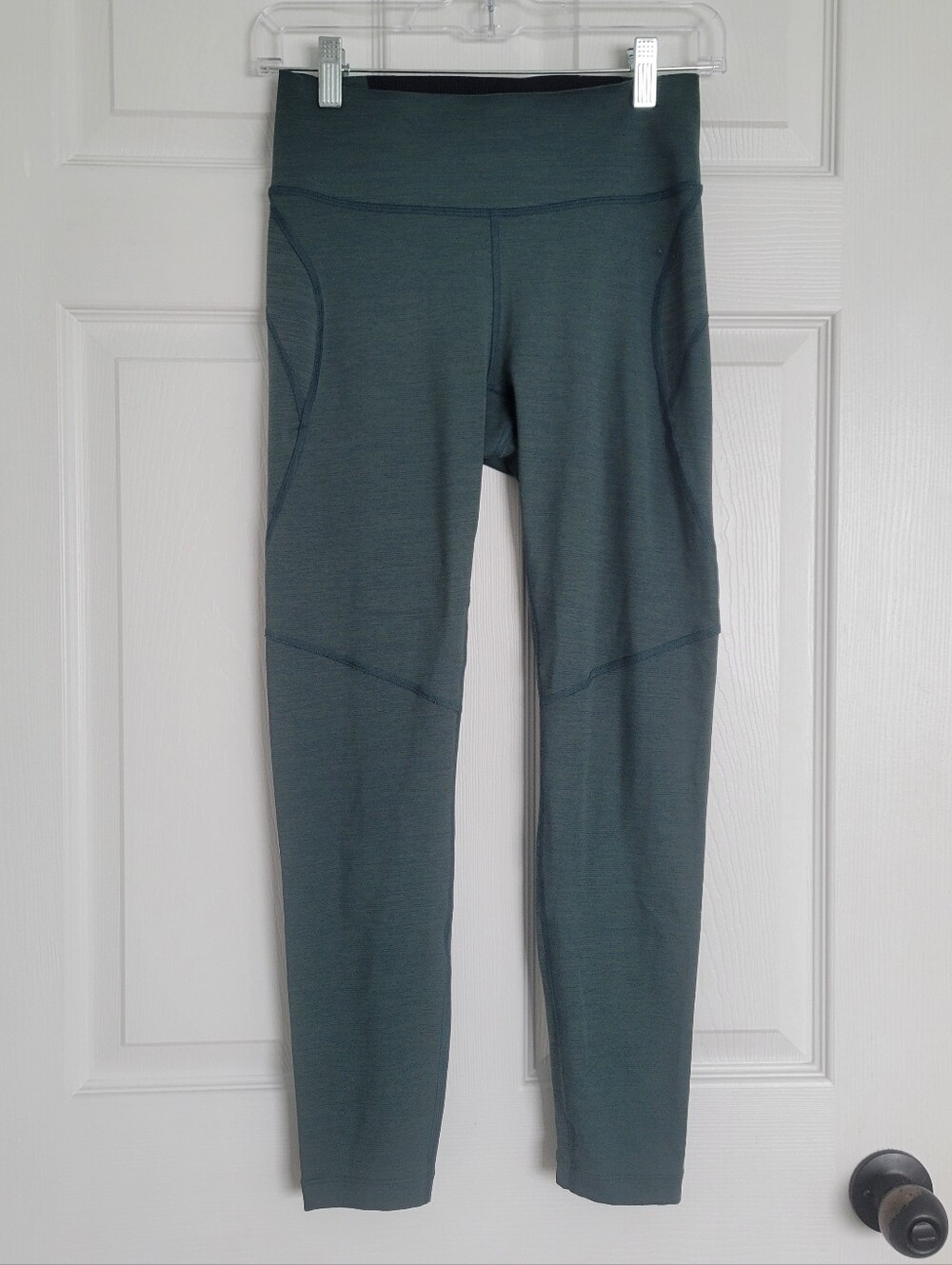 Outdoor Voices TechSweat 7/8 Athletic Leggings In Evergreen